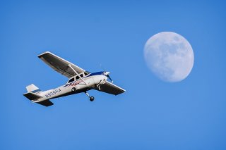Le pilote a réussi à amerrir au large d'une plage de Fréjus. Les trois occupants sont saufs, mais traumatisés, selon la police. (image symbolique)